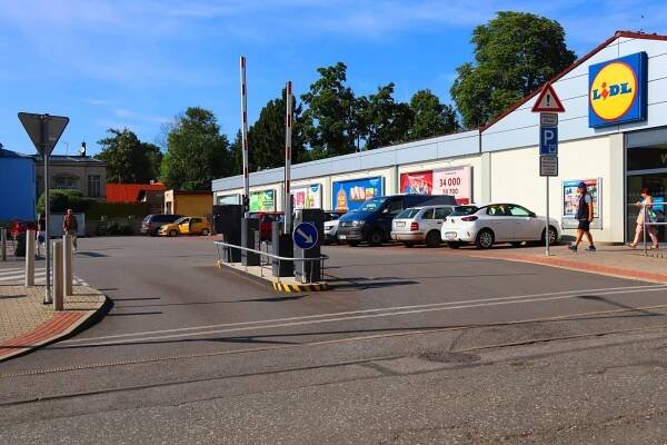 Fotografie - Parkoviště Lidl, třída Masarykova - 05.09.2023