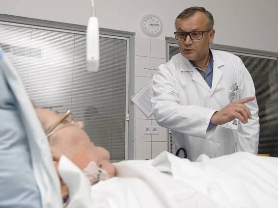 Od pálení na hrudi k transplantaci srdce. Bypass dává lidem šanci na nový život