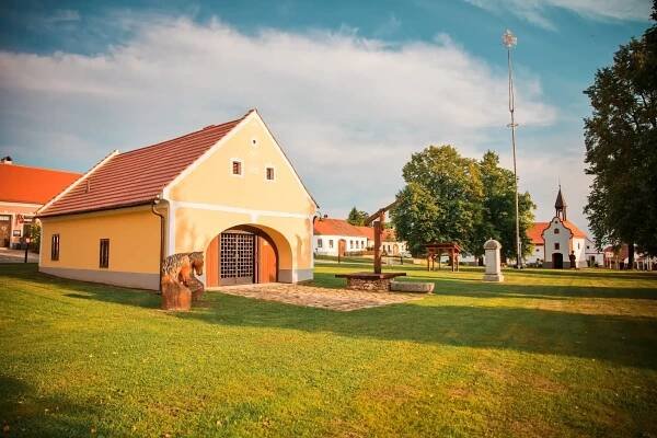 Holašovice | Historická kovárna