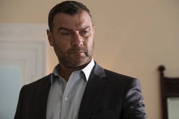 Ray Donovan - Faith. Hope. Love. Luck. - Z filmu - Liev Schreiber