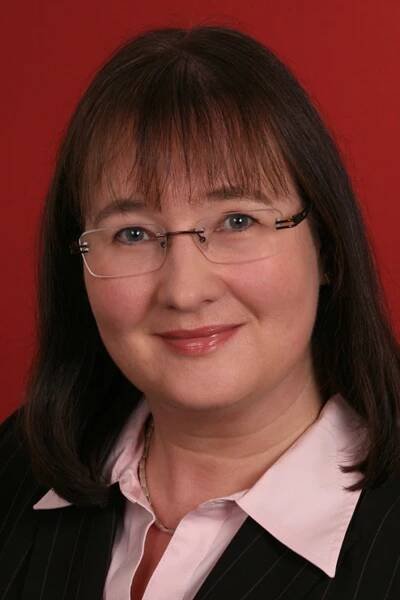  Barbara Schmidt-Abbey