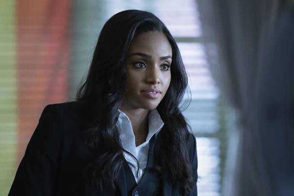 Batwoman - Neresuscitovat - Z filmu - Meagan Tandy