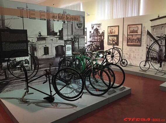 Okolo Hradce - výstava 2019/2020, Hradec Králové - Česká republika - Velo muzea - Velo muzea - ŠTĚRBA-BIKE.cz