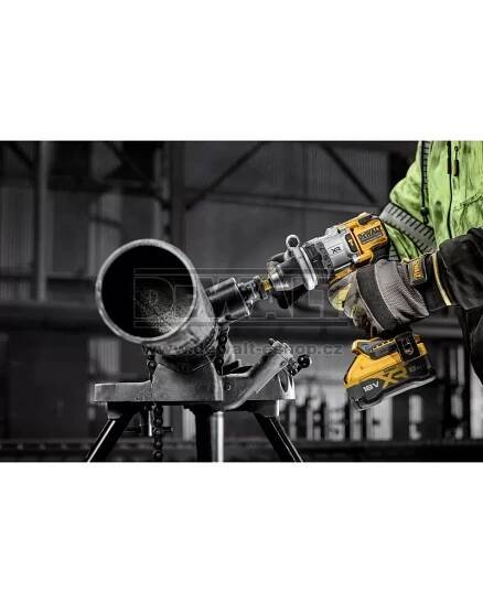 Aku vrtačka s příklepem DeWalt DCD1007NT, 18V, TSTAK : Dewalt-eshop.cz