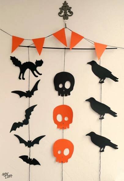 Kids Halloween crafts for Your Kids Halloween Party Home to Z | Поделки, Хэллоуин своими руками, Хэллоуин развлечения