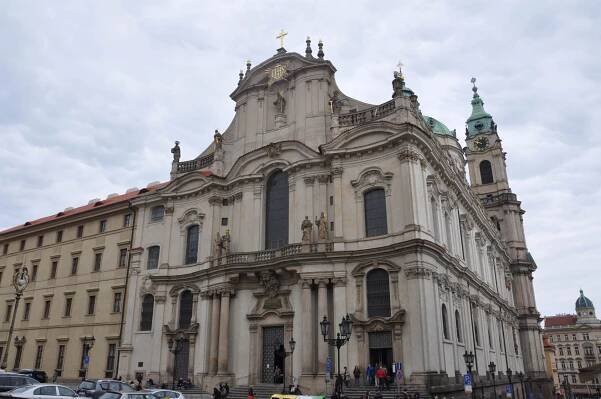 Praha - Kostel sv. Mikuláše na Malé Straně | Via Dientzenhofer