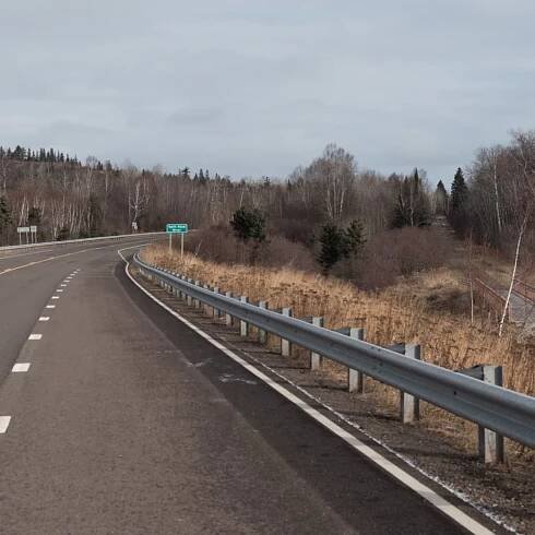 A photo taken from the side of US highway 61.