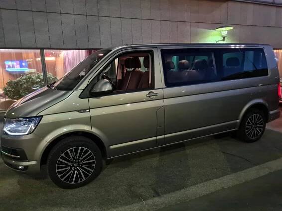 Taxi služba - přeprava osob, Hradec Králové od 200 Kč Hradec Králové, Slezské Předměstí TAXI MAXI Hradec Králové • Firmy.cz