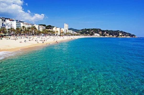 Španělsko Costa Brava, Barcelona 3. osoba ZDARMA pobyt s polopenzí