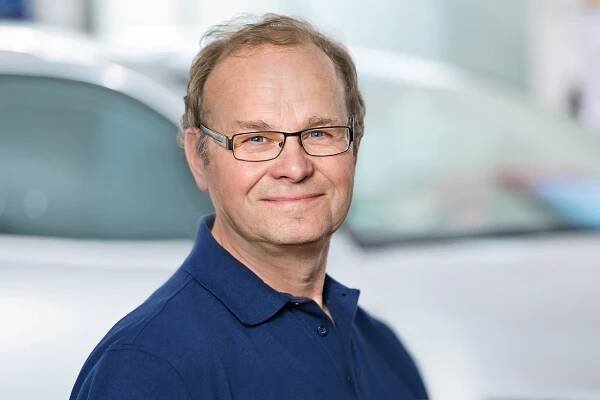 KFZ Service-Werkstatt Märkl- Meisterhaft KFZ Werkstatt Auto Reparatur - Über uns