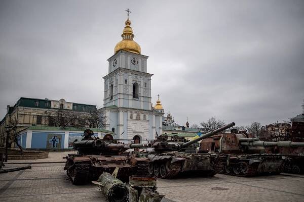 Rusko na Ukrajině nemůže prohrát, řekl Putin v rozhovoru s americkým moderátorem