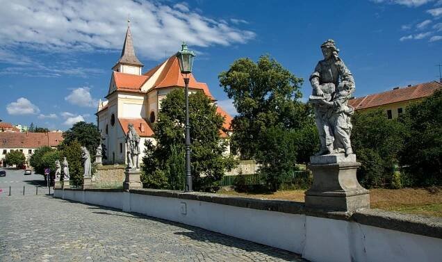 Malý „Karlův most“ v Náměšti nad Oslavou