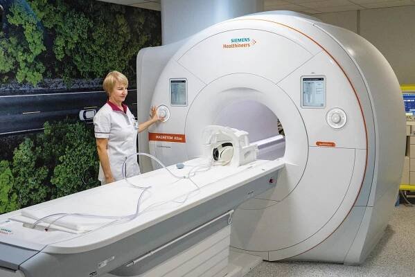 23/2-19-Nová magnetická rezonance a CT v třinecké nemocnici