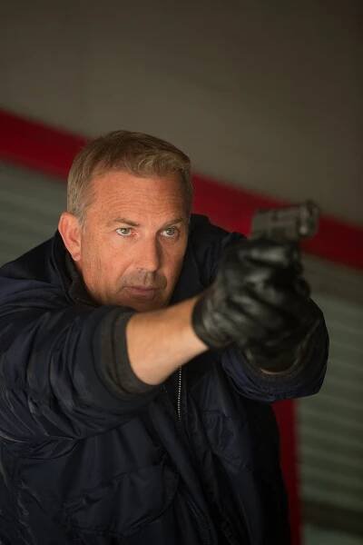 Jack Ryan: V utajení (2014)