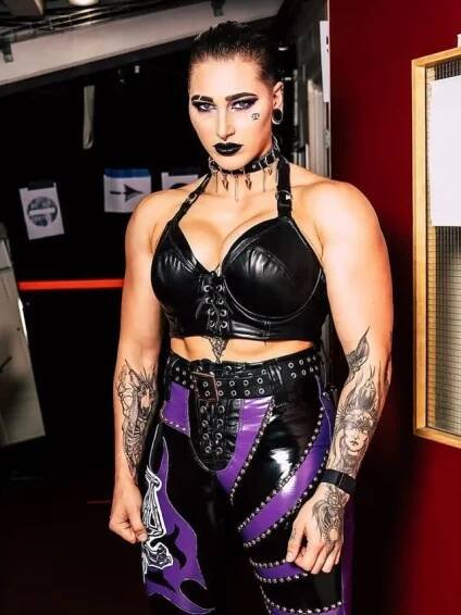 Real talks about Rhea Ripley (Demi Bennett) - anideacame.com