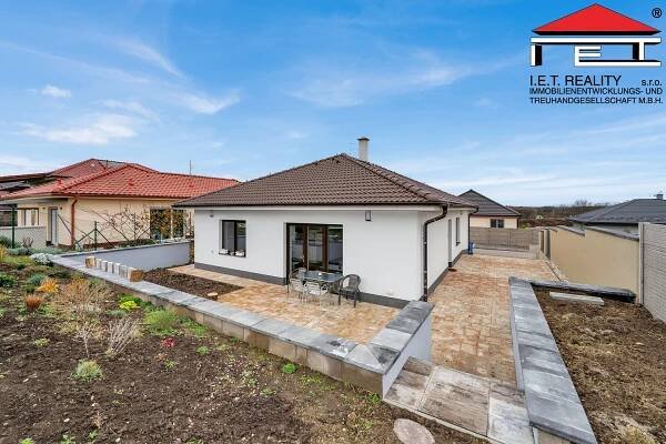Prodej rodinného domu 4kk , 106 m2 s pozemkem 683 m2 | Realitní kancelář I.E.T. reality