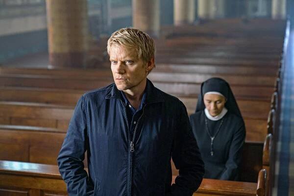 Van Der Valk - Only in Amsterdam - Z filmu - Marc Warren, Juliet Aubrey