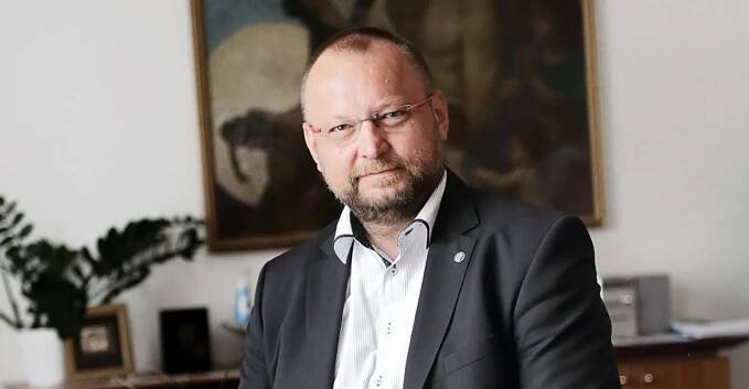 Jihočeská KDU-ČSL podporuje Bartoška, Olomouc zase Jurečku - Echo24.cz