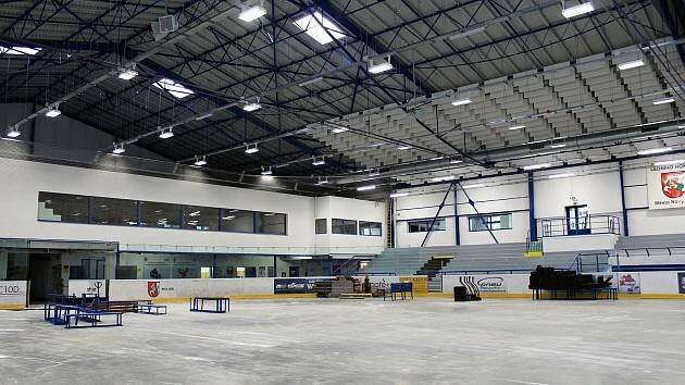 PODÍVEJTE SE: Takto vypadá zimní stadion v Novém Jičíně opravený za 56 milionů