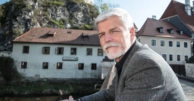 Generál v.v. Pavel používá manipulaci, vyvrací věci, které nikdo netvrdí, uvádí historik Blažek - Echo24.cz