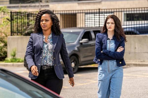 Law & Order: Organized Crime - Season 2 - The Man with No Identity - Z filmu - Danielle Moné Truitt, Ainsley Seiger