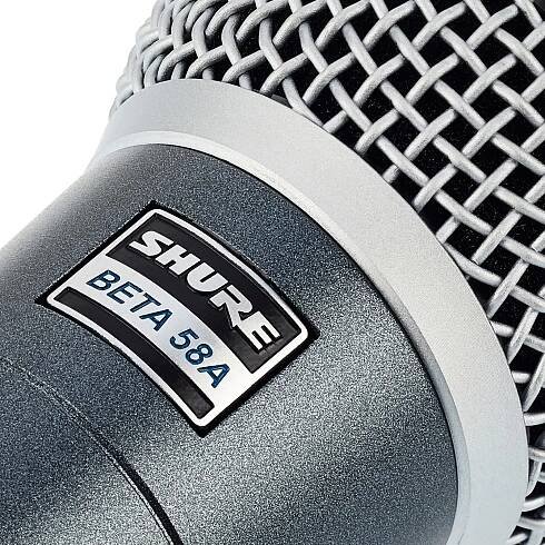 Shure Logo am Beta 58 A Dynamisches Gesangs-Mikrofon