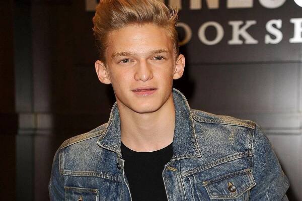 See How the Cody Simpsons Transformation With Before and After Pics! 3