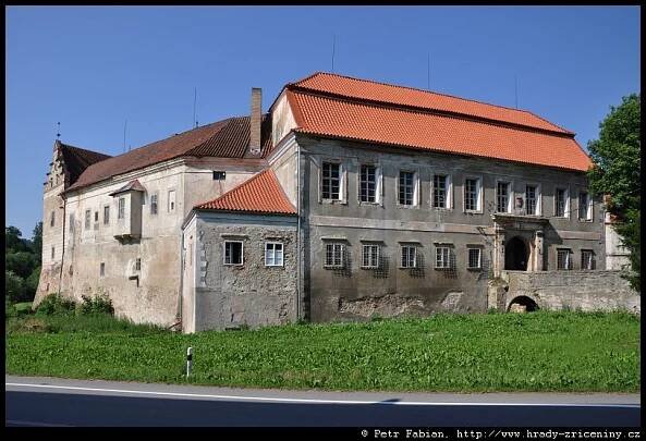 Červená Řečice – fotografie / hrady-zriceniny.cz