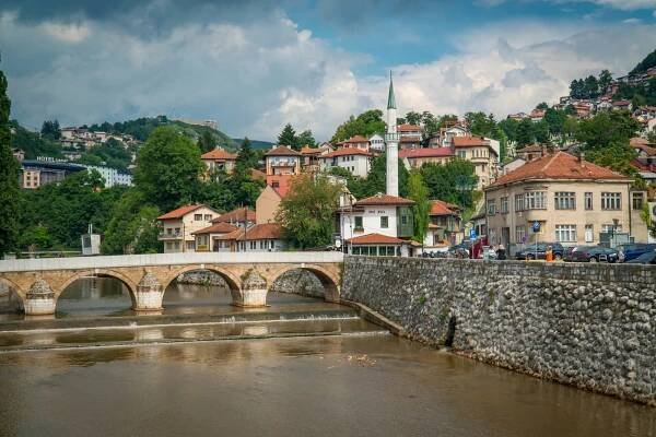 Sarajevo Travel Guide: Best Things To See & Do - CantStopDreaming