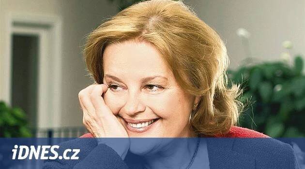 Herečka Magda Vášáryová bude babičkou, dcera se ale vdávat nebude - iDNES.cz