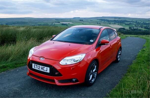 Recenze a test Ford Focus ST 2012 - 2015 - Autonoto.cz