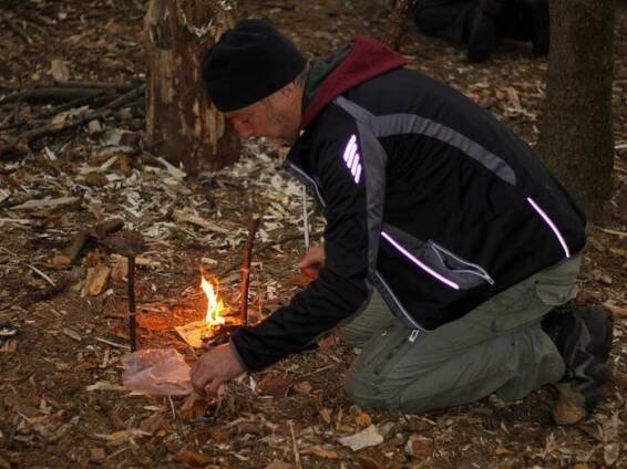 Teambuilding, firemní akce pro firmy v přírodě - ne téma přežití SURVIVAL | Kurzypreziti.cz
