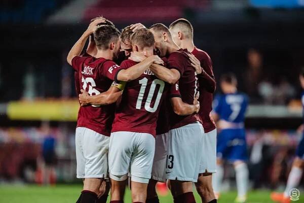 Výhra v prvním domácím zápase sezony | sparta.cz