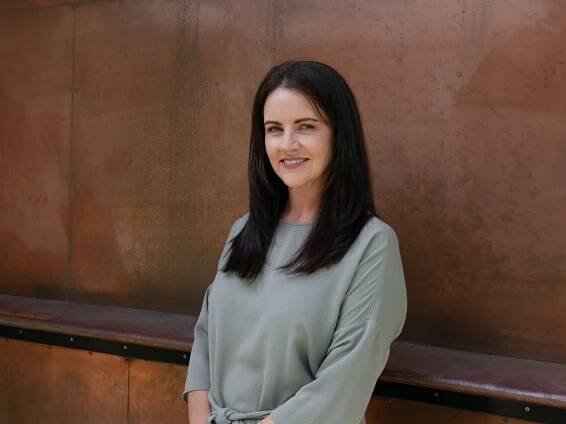 Robyn Smith