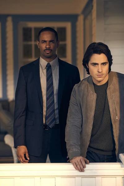 Damon Wayans Jr., Ben Schnetzer - The Truth About the Harry Quebert Affair - Promo