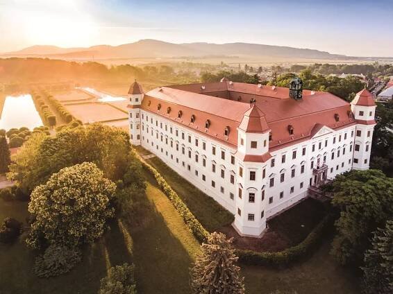 SEVA ČESKÝ FENOMÉN v Holešově | Webové stránky od www.websitepoint.cz ®
