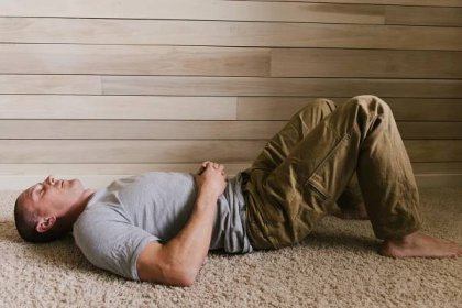 Don't Just Sit There! 5 Alternative Meditation Positions - Sonima