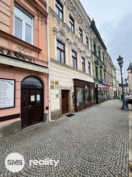 Pronájem obchodních prostor - Zámecké náměstí - Frýdek-Místek | SMS reality s.r.o.