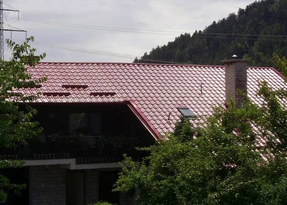 Jakou střešní krytinu si vybrat? Refence plechových krytin | Maslen