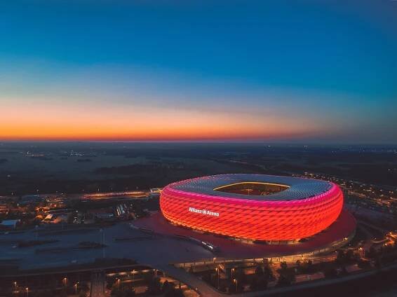 allianz arena - soccer league - stock snímky, obrázky a fotky