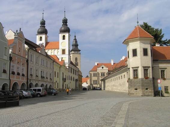 Kostel Jména Ježíš - Telč - České dědictví UNESCO
