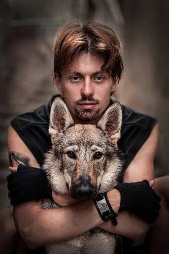 Profesionální focení psů: zachyťte kouzlo okamžiku Čistá u Horek Wolves Photographers - Vít Antoš • Firmy.cz