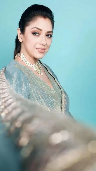 Traditional makeup looks of 'Anupamaa' actress Rupali Ganguly