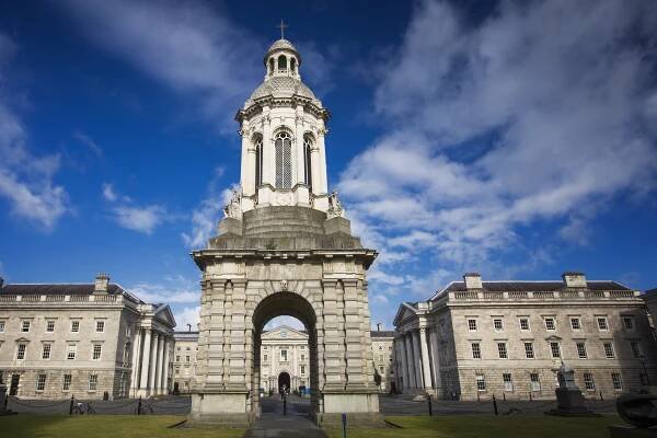 Chauffeur Ireland - Dublin Day Tour