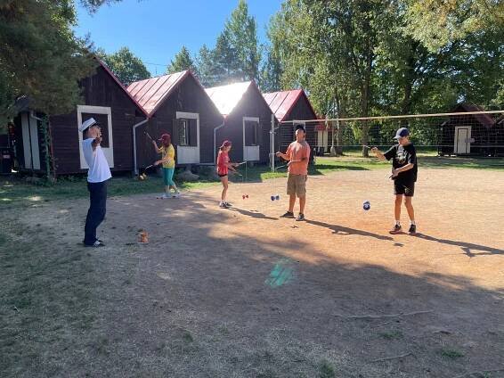 Vyber si svůj program s pirátem – Piráti z Karibiku