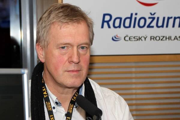 Turbo používá až 50 % taxikářů, tvrdí Jiří Kvasnička,.. | Radiožurnál