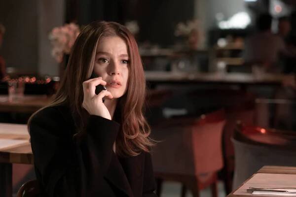Camdaki Kız - Episode 12 - Z filmu - Burcu Biricik
