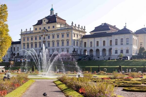 28 Pros and Cons of Living in Stuttgart, Germany -