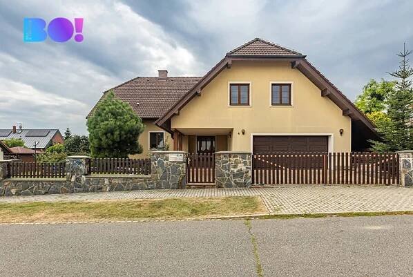 Prodej rodinného domu 322 m⊃2;, pozemek 1060 m⊃2; Merklasova, Opava - Kylešovice