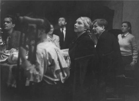 Jabloňové sady - 06.11.1948 (Jiřina Šejbalová, Vladimír Řepa, Alena Kreuzmannová) Foto: Karel Drbohlav